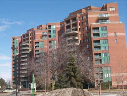 Public sector investments to underpin Quebec's expansion