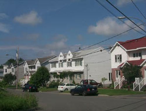 Canadian home sales up again in April