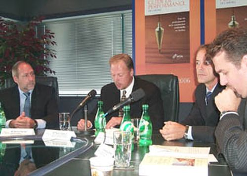 The APCHQ provides the building industry with a performance guide