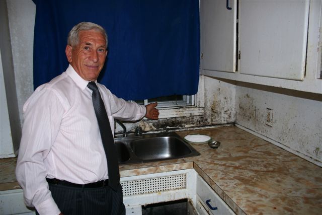 Another unhealthy apartment…