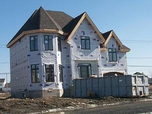 Building permits : March 210