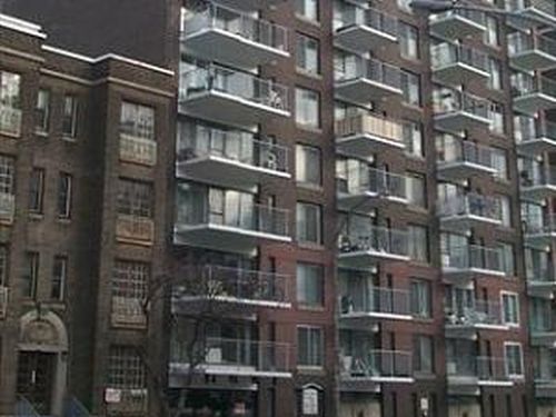 Most of the Montréal region’s large buildings are owned by private capital