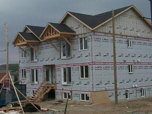 Greater Montréal Real Estate Board Statistics - Sales Volume Exceeds $1 billion for the first time in February