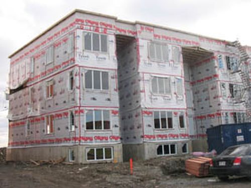 There will be less new residential construction sites everywhere in Quebec in 2009