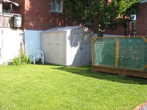 One can obtain a very beautiful lawn all the while respecting the environment